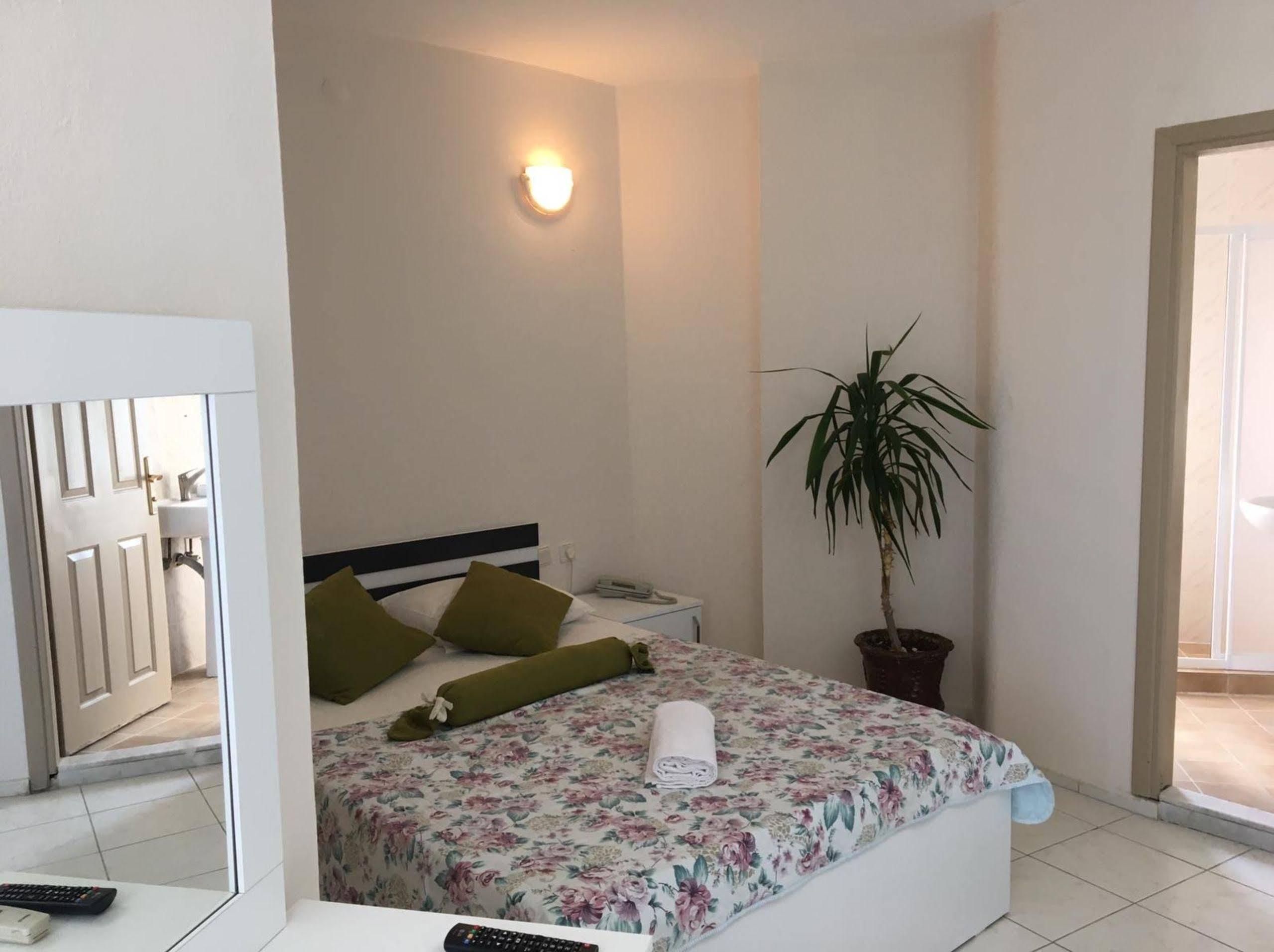 Otel Masli̇na